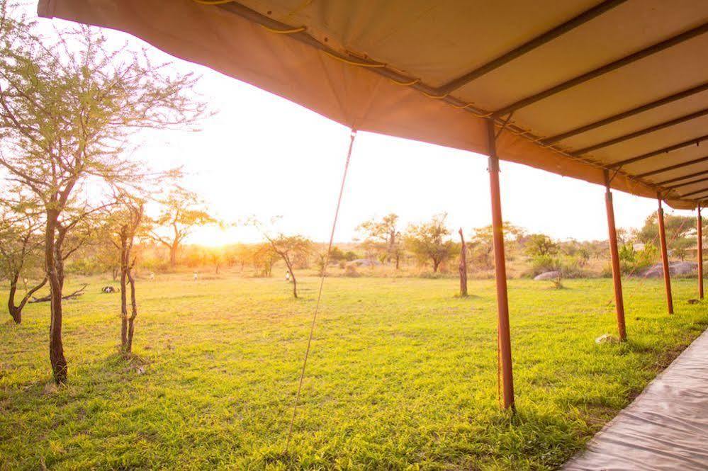 Kisura Serengeti Camp Soronera Luaran gambar